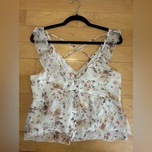 Abercrombie & Fitch floral ruffle blouse size M.